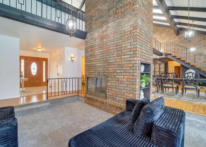 Backyard Oasis! Spacious W/ Pool